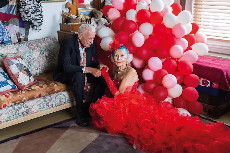 02-S-14-15-Al-und-Emily-Liebe-kennt-kein-Alter