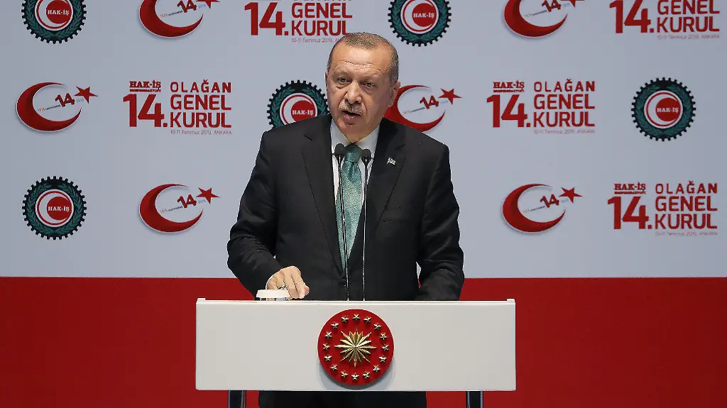 dcac89da1c33c7353272cf30c83a44b2