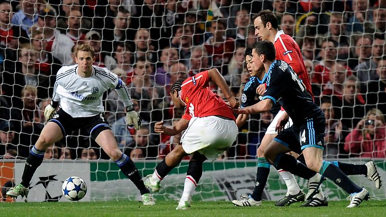 3:1 durch Anderson: Der Brasilianer beseitigte in der 72. Minute letzte Restzweifel am Manchester-Sieg und legte kurz darauf noch ein Tor nach.