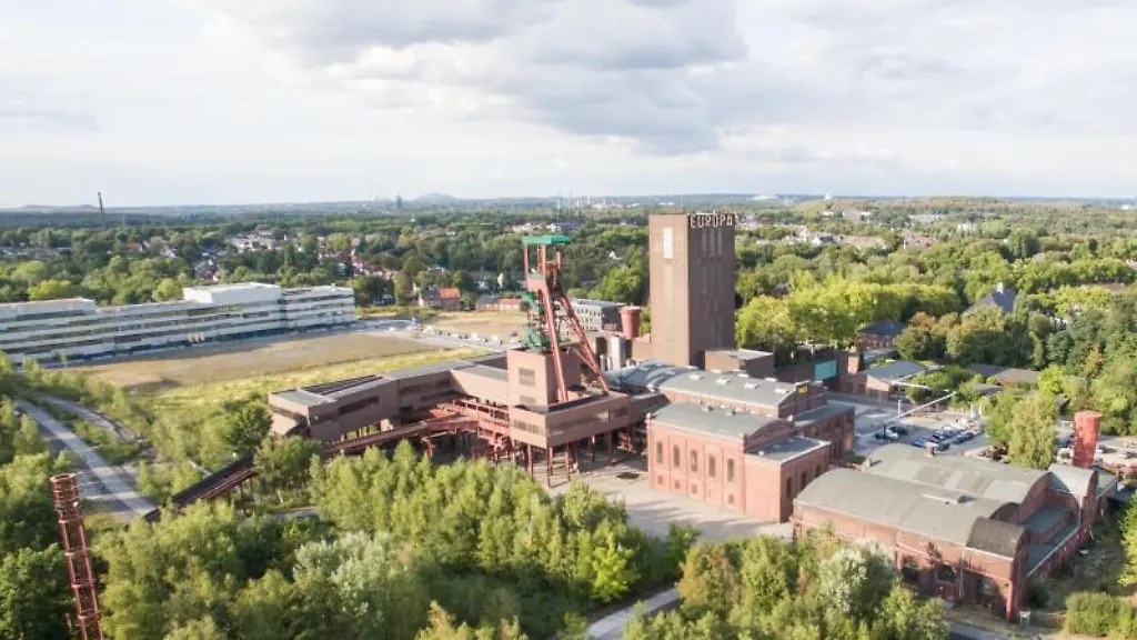 Zeche-Zollverein-macht-alten-Schacht-fuer-Kinder-fit