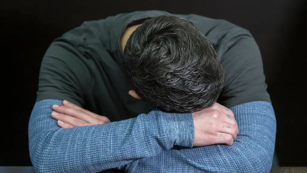 9d127b741800330a0aab6702ff040545