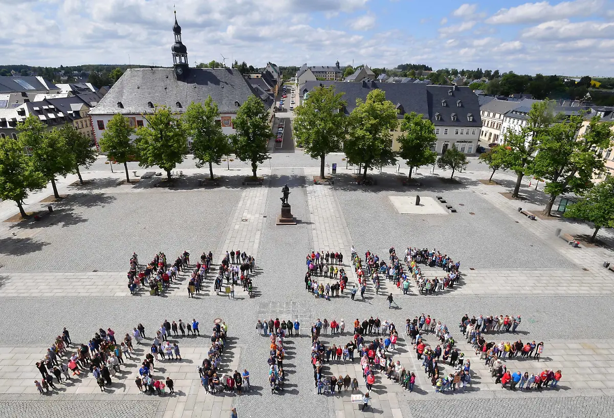 02261b1c95e61dca2901acf0ae0d546c