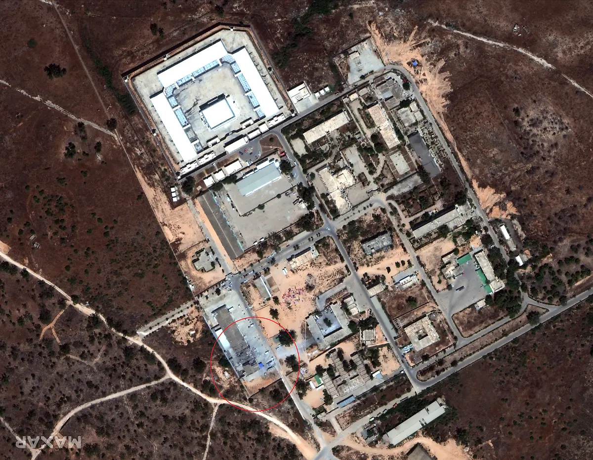 2019-07-03-02-overview-of-tajoura-migrant-center-after-airstrike-3july2019-wv3