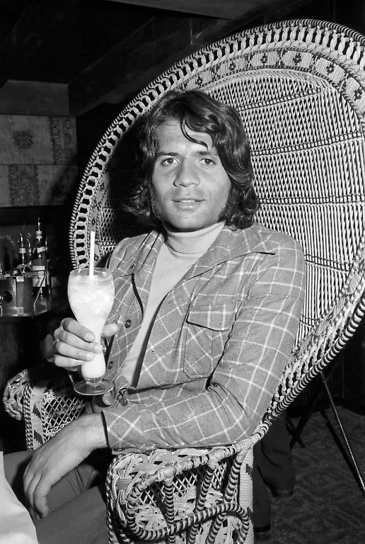 d06bc9932edb8d5d9a04e2c648948581