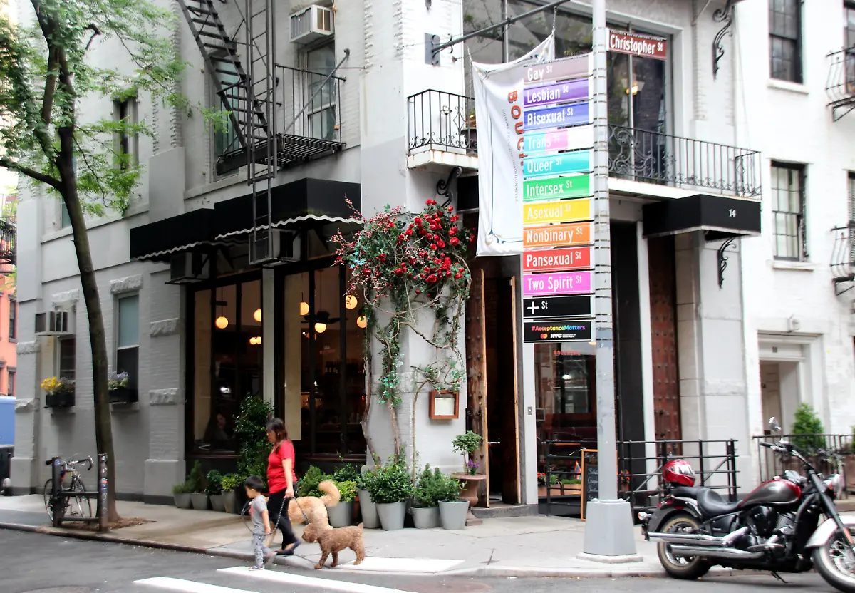 89e4e010e01ae41abed6c4e53e8e0e27