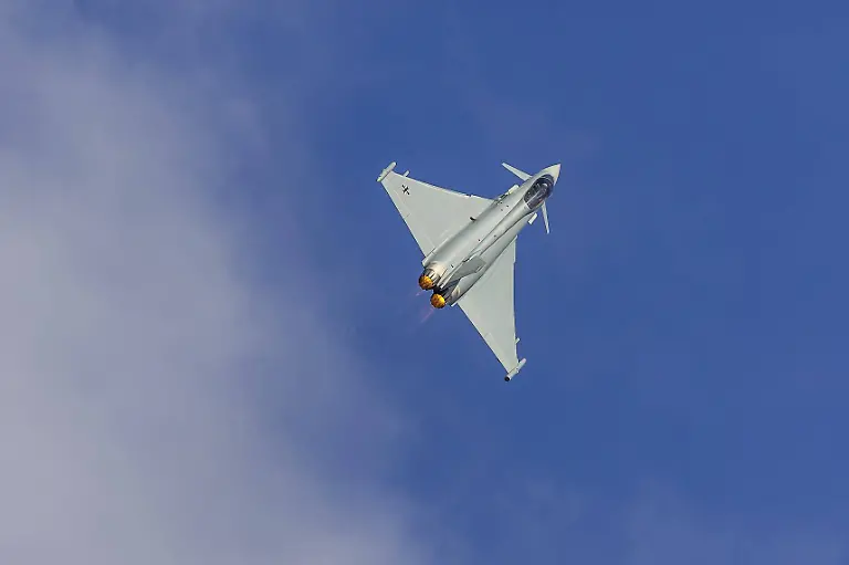 41665f00769f0f31002e1de3cfa3f730