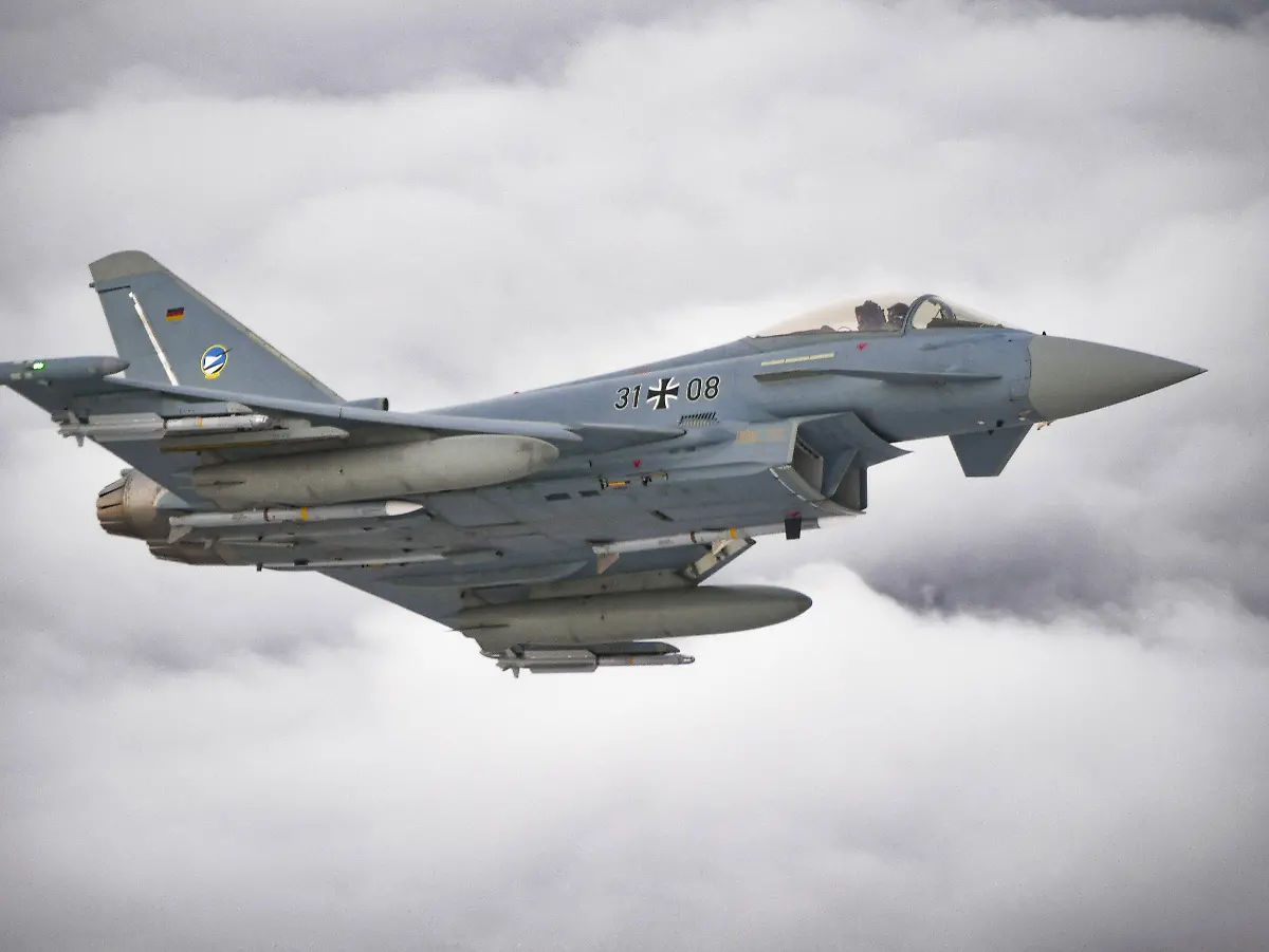 0366467161497774e25f588f85aad376