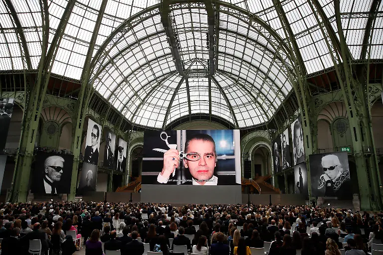 80f6a1808308f1d22bcf00e96344dcae