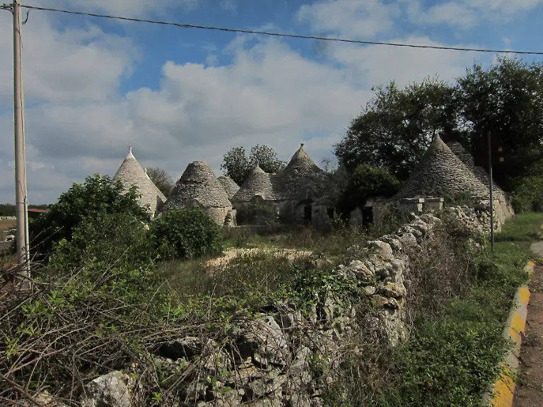 5-TrullisiedlungVerlassen