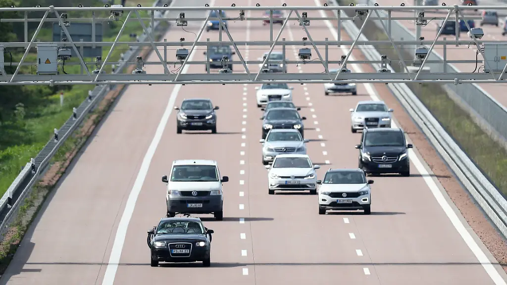 0b15ae4b9ab4ed9ff6dc29ae534ed18a