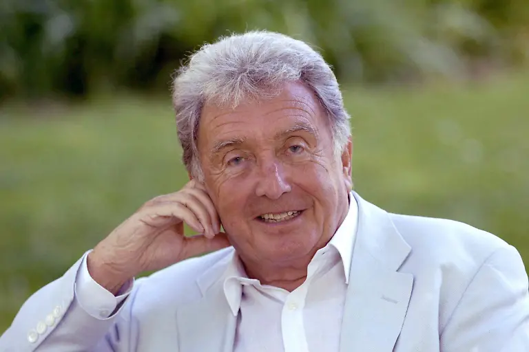 61a9850e729d76d8ae469b292f9d119f