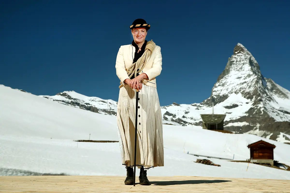 cc500d49b2a73867d3922d704f158adb