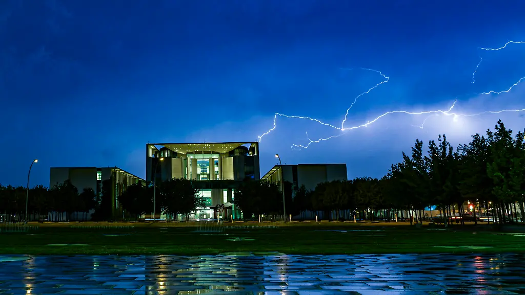 edeca6a625882114c0eb7824e9e67813