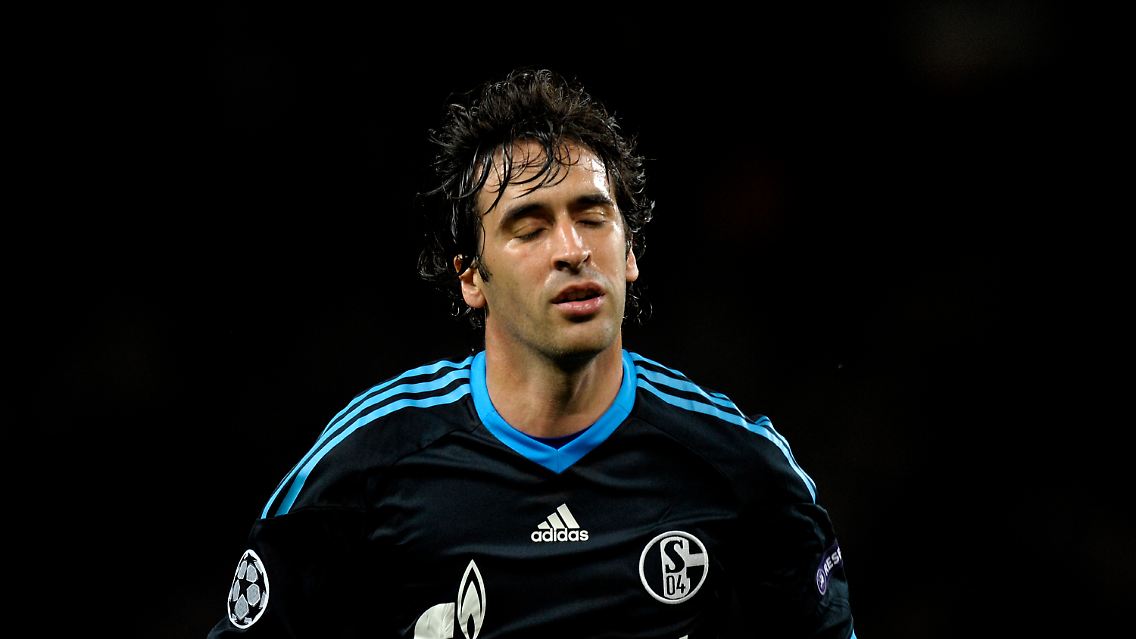 Königliche Legende im königsblauen Trikot: Raul.