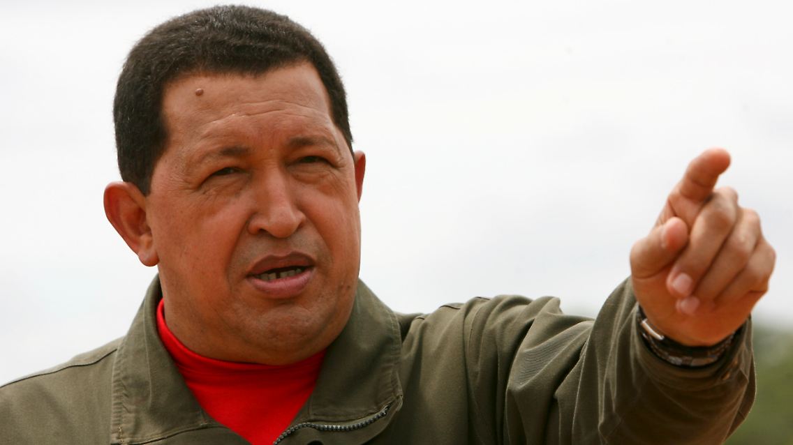 Chávez versteht sich gut mit Russland. Er stellt Moskau gerne mal seine Flughäfen für Manöver zur Verfügung.