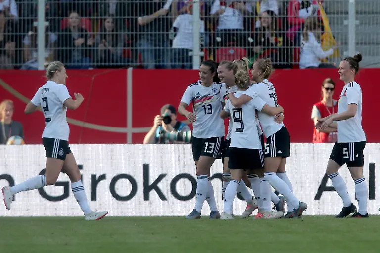 8d978c5af585432d6d49dbbe20d535a3