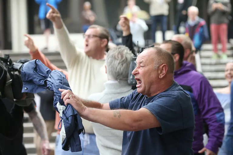 ec4f8dbbe540587a488b74cc1a8691fc