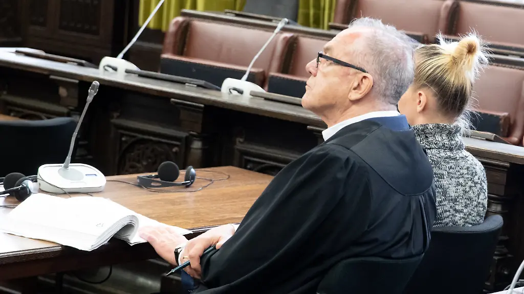 dbac0a5ed7ac7984dbf1e7e43c453c9b