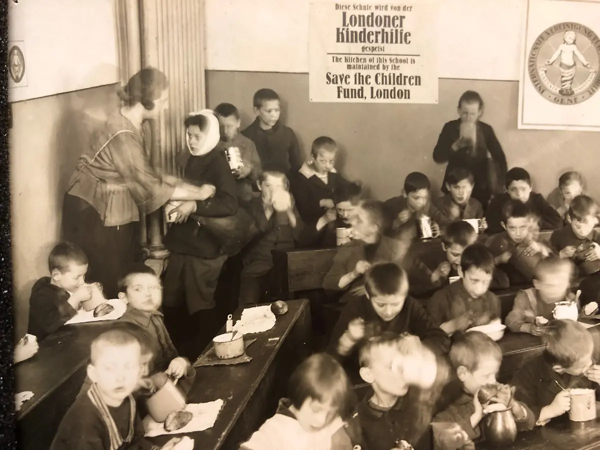 Berliner-20Schulspeisung-201-20-20UISE