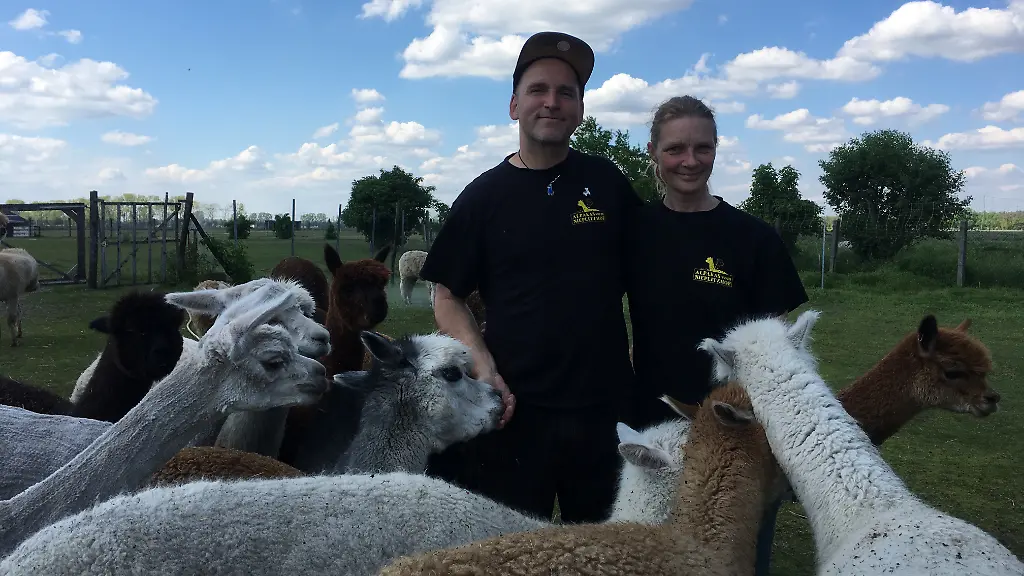 Bernd-Antje-Lindemann-Alpakahof-Nieplitzhof