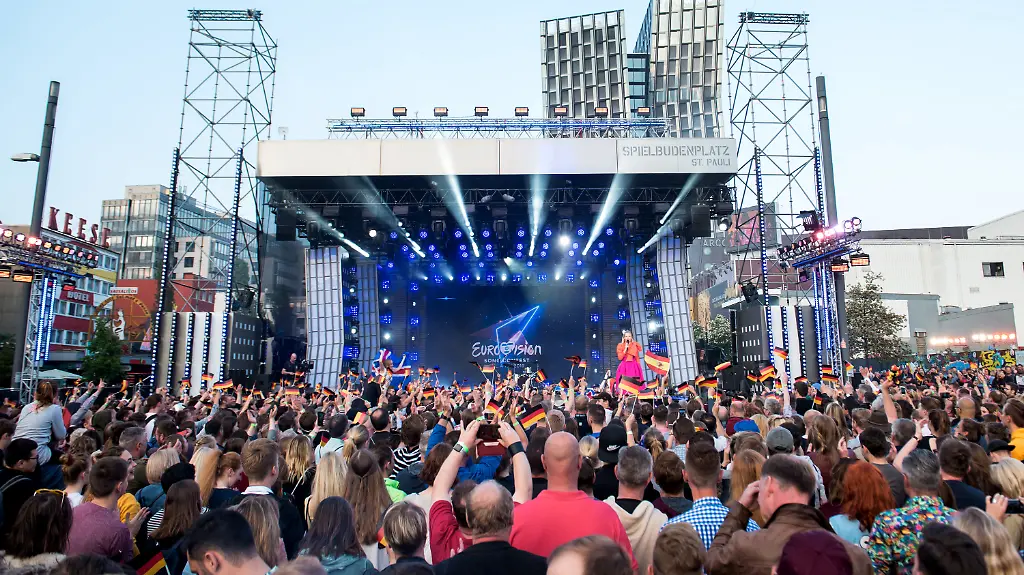 0f5989b18874e9ae66c8948579964715