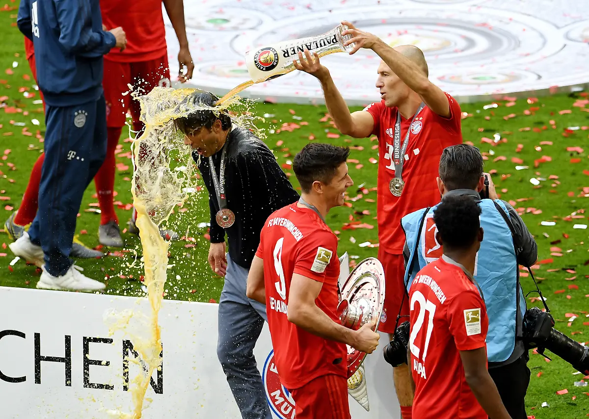 3e0ab8a84e32b4372cb57b9cebae2392