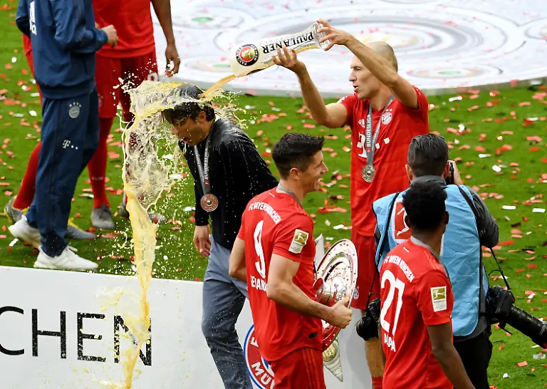 3e0ab8a84e32b4372cb57b9cebae2392