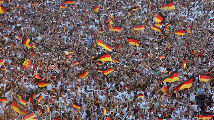 Deutschland wird gezählt - nicht jeder findet das gut.