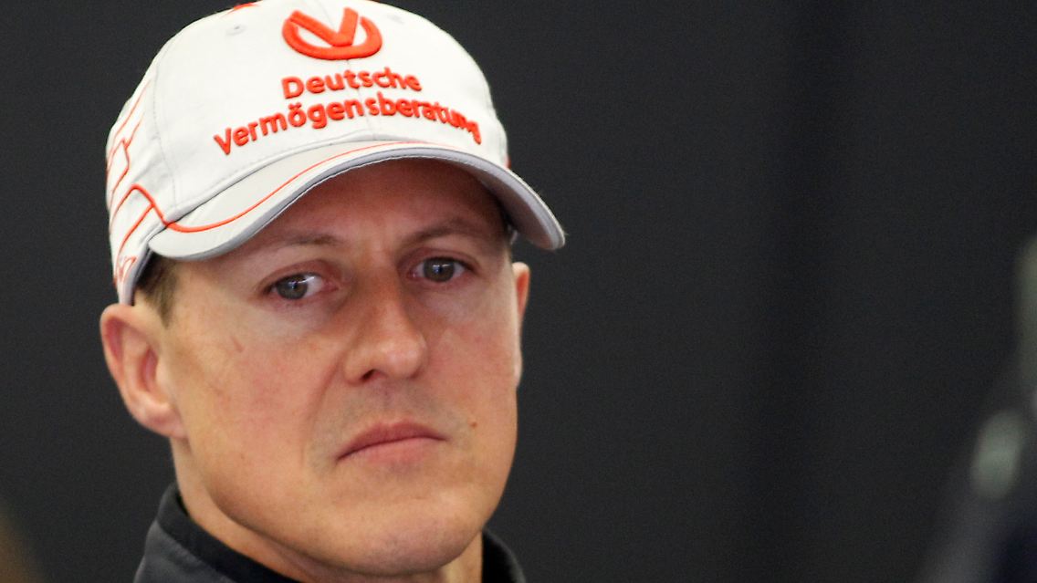 Die schlechten Saisonergebnisse stimmen Michael Schumacher nachdenklich.