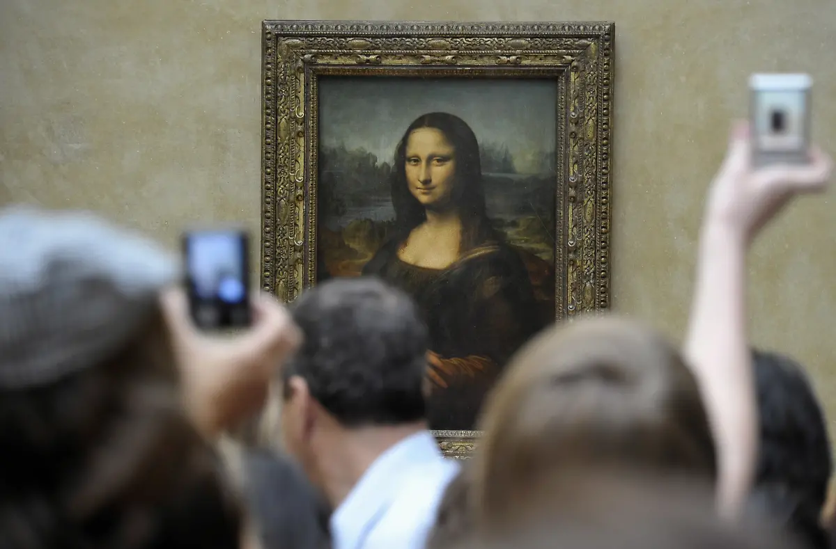 Mona-Lisa-im-Louvre