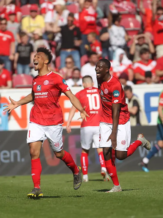 ecd766a76949a99d703f9683a287b5fc