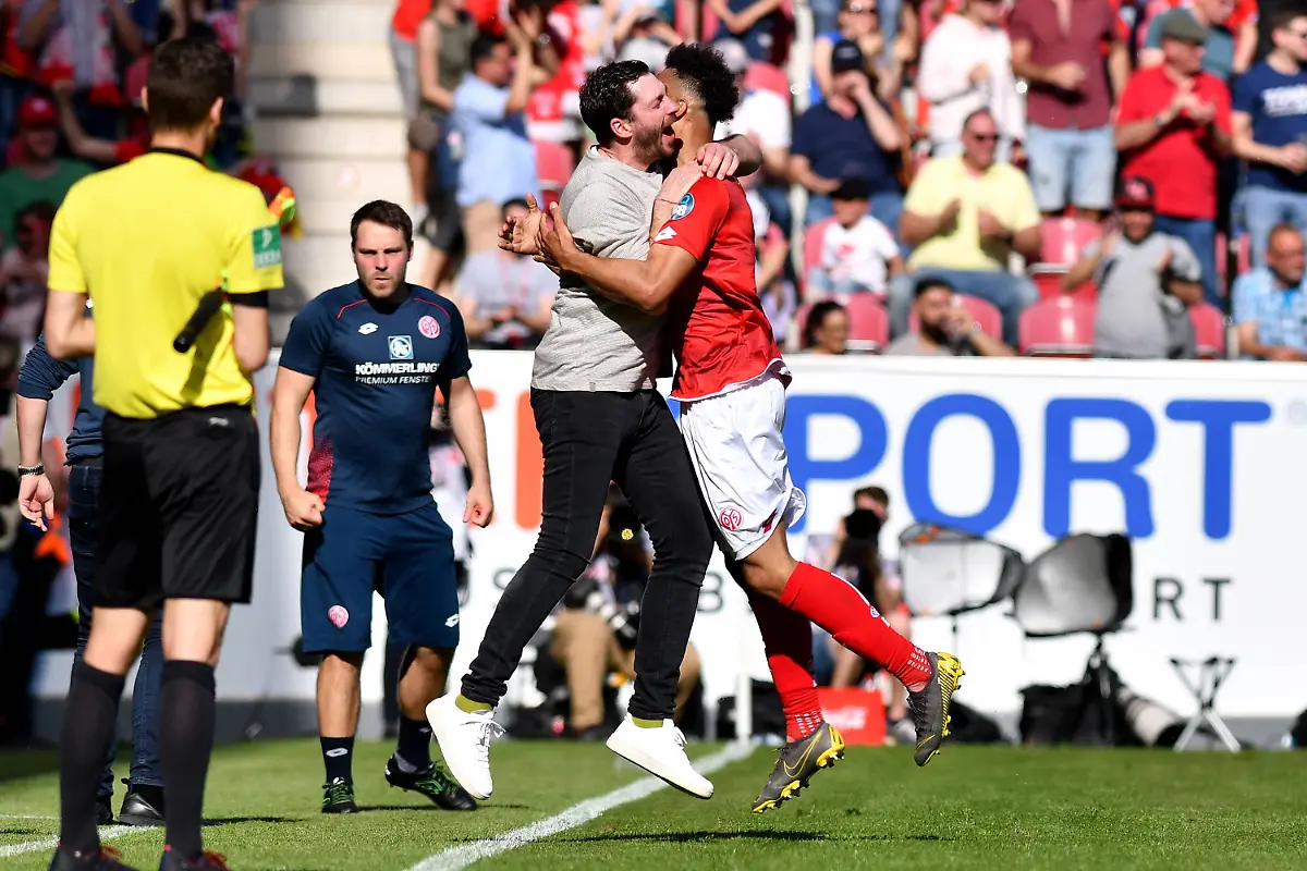 b0a74b95e02f7a73d9cb3a9e20639bb1