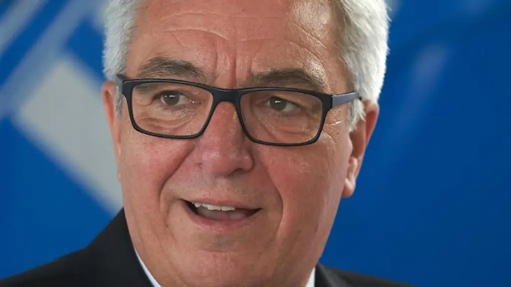 Der-rheinland-pfaelzische-Innenminister-Roger-Lewentz-SPD