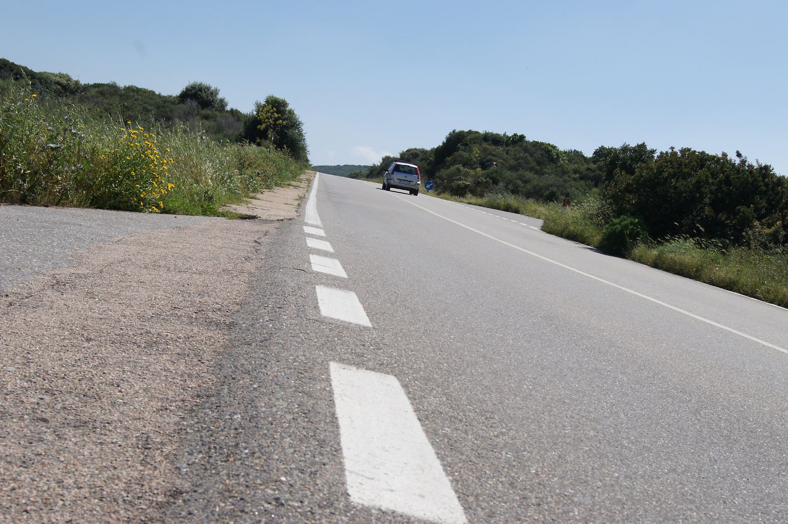 Schönheit liegt ja bekanntlich im Auge des Betrachters. Und wohl nur die wenigsten können schlichtem Asphalt etwas Schönes abgewinnen. 
