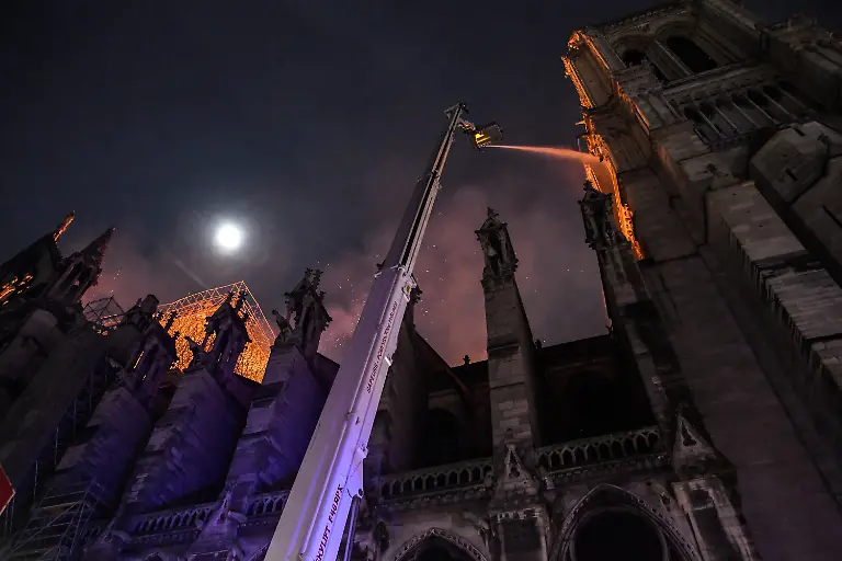 a700f875d5926e2346e7c2735f032b31