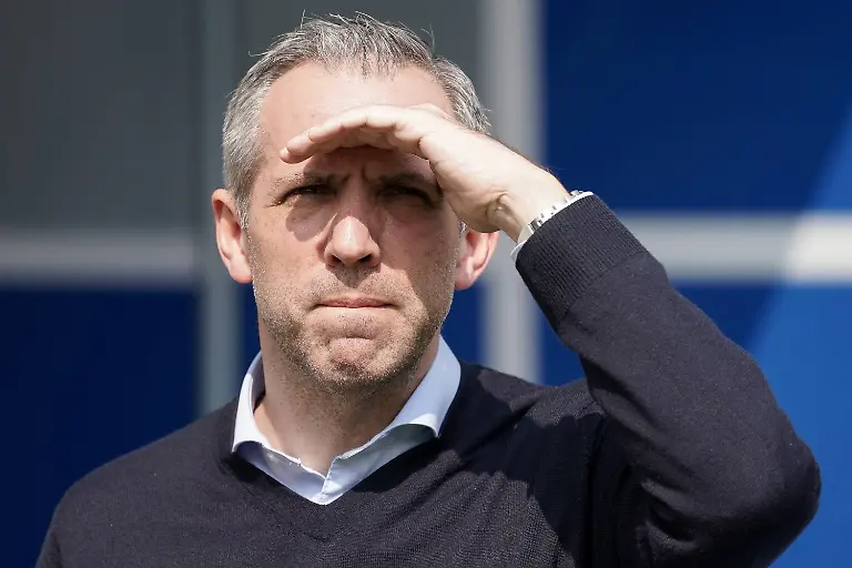 2b583d39882a028b8a53c89a132d0eed