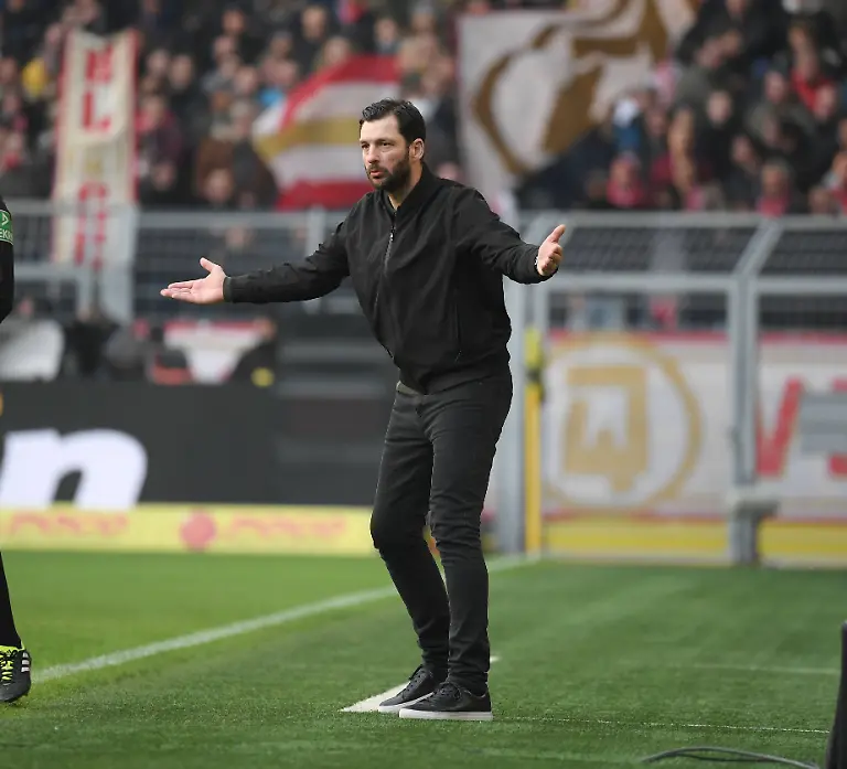 152296fad7cfbee38019defb51df4ab7