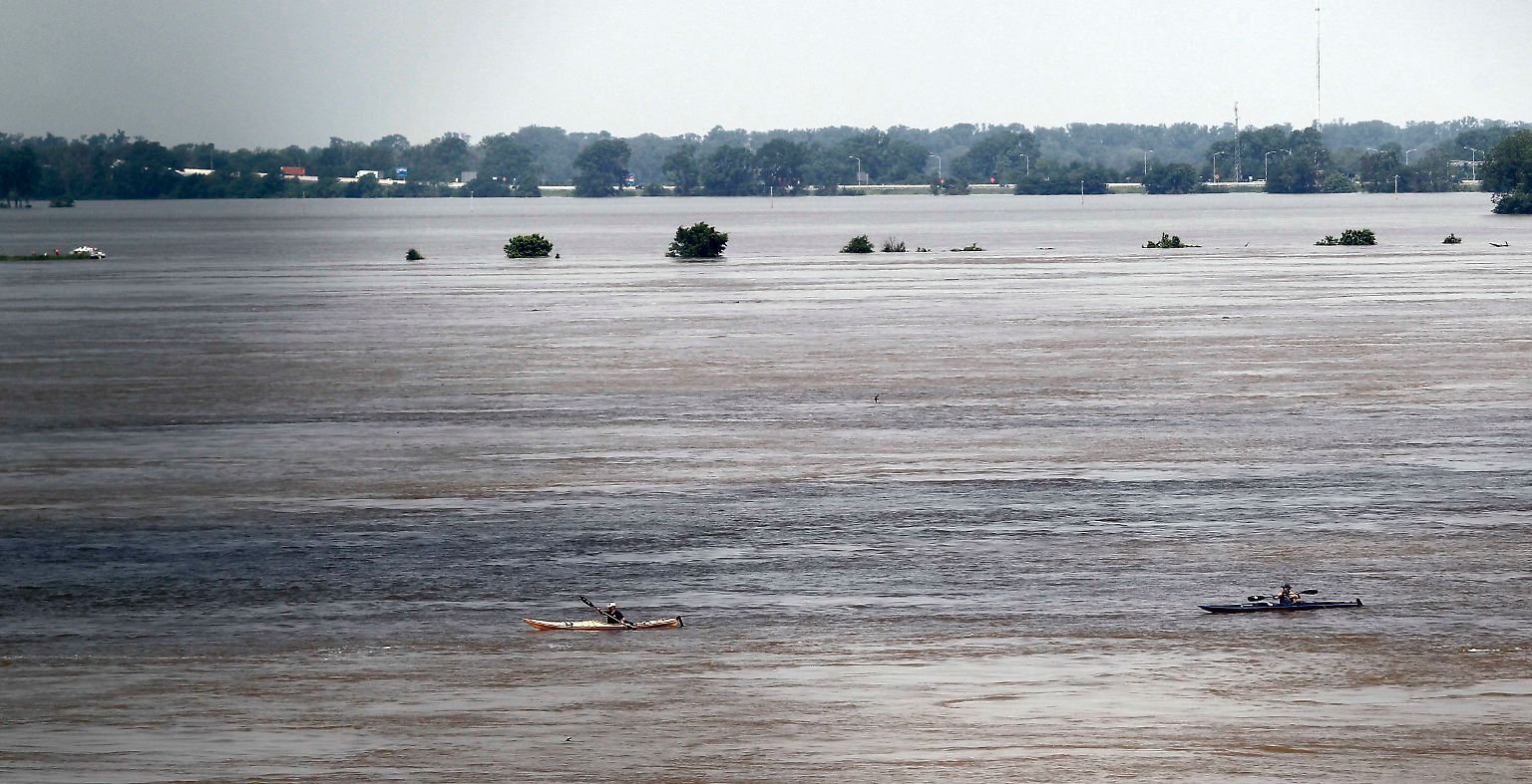 Die Menschen am Mississippi bereiten sich auf das Schlimmste vor. 