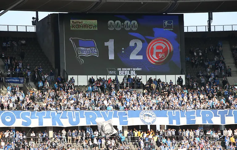 0b55dc348814bb570dcd936a824522be