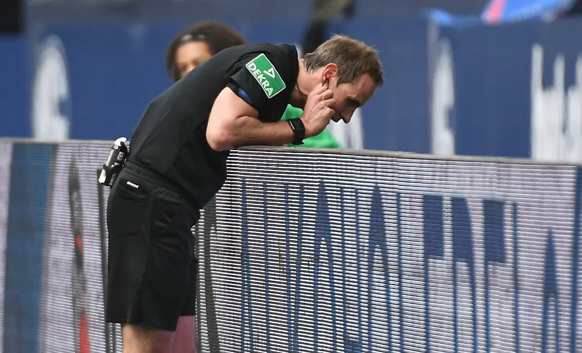 5689df8270dfe78ee2abdaedda23b617