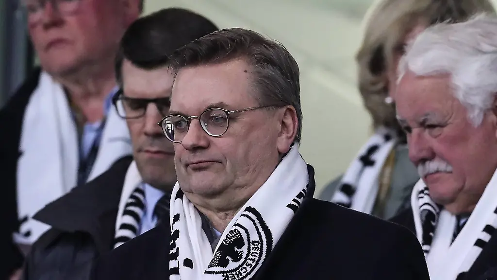 Reinhard-Grindels-Ruecktritt-sei-die-beste-Entscheidung-fuer-den-deutschen-Fussball