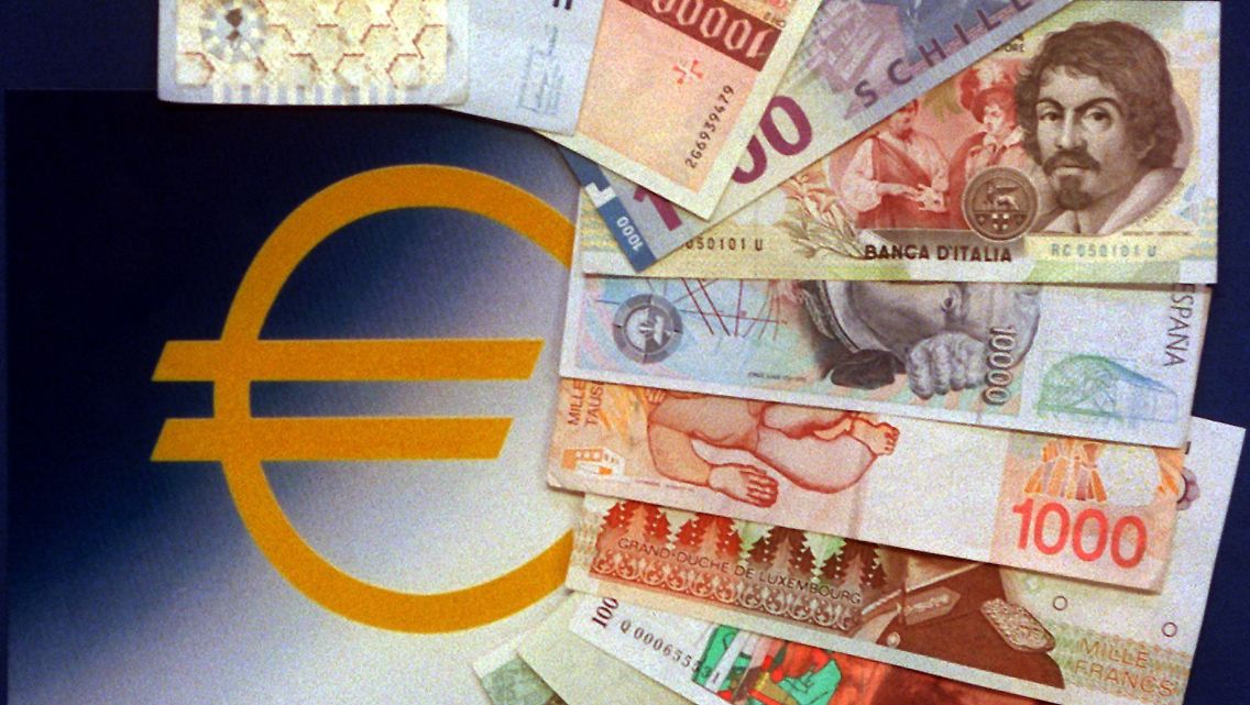 Euro oder Drachme - das ist in Athen die Frage.
