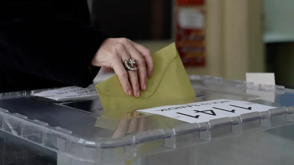 ab2869daf995bbdad33076bd225e08f7