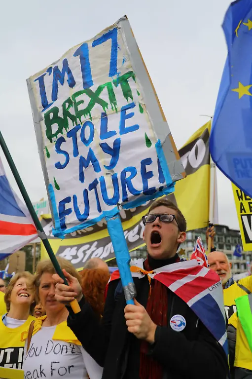 68126aa8b749d72e2ec6ac977eb54efb