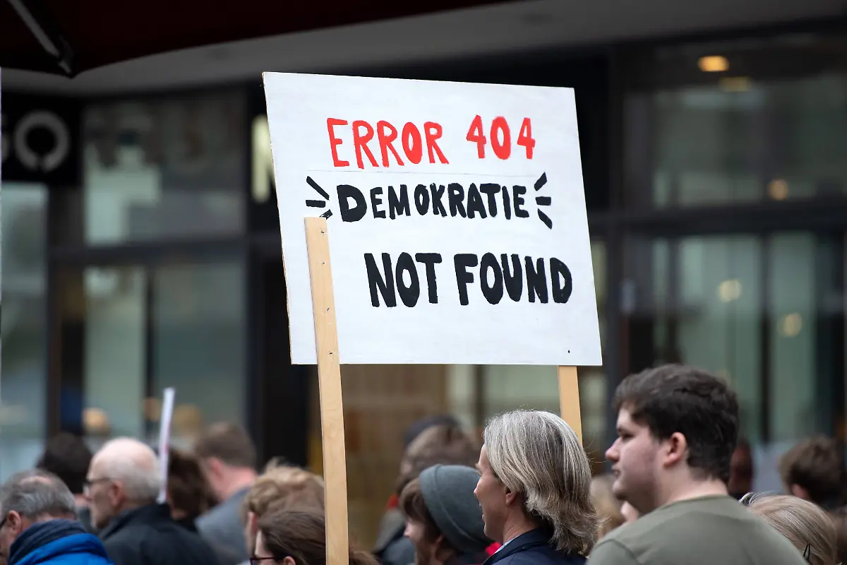 7f6ad1bff757fc2df769ec962b68603f