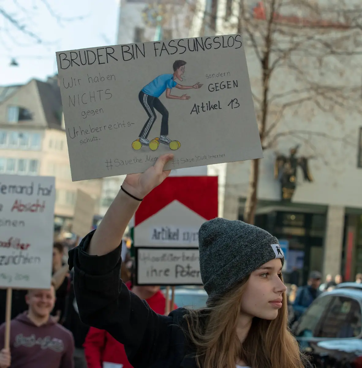 f807fcbf7bb8411b66773849d7aa5693