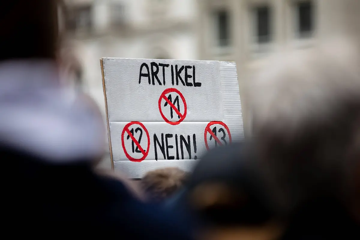 1845e5141ce8ed14cf0e92f5aaa9c713