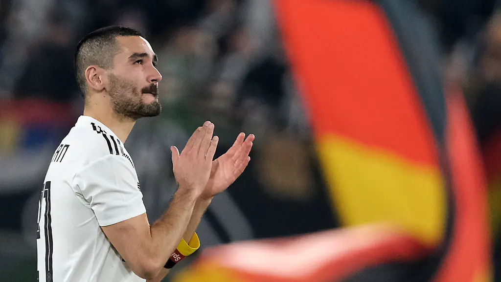 d161def64a2a156cc9f7dc330ea17a64