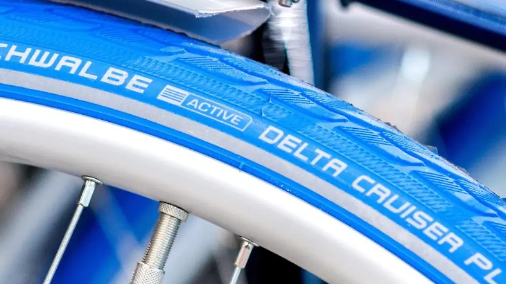 Die-Ralf-Bohle-GmbH-produziert-unter-dem-Markennamen-Schwalbe-Reifen-und-Schlaeuche-fuer-Fahrraeder-und-Rollstuehle-Foto-H-C