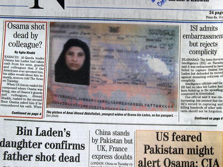 Eine pakistanische Zeitung druckte das Bild einer der Bin-Laden-Witwen ab.
